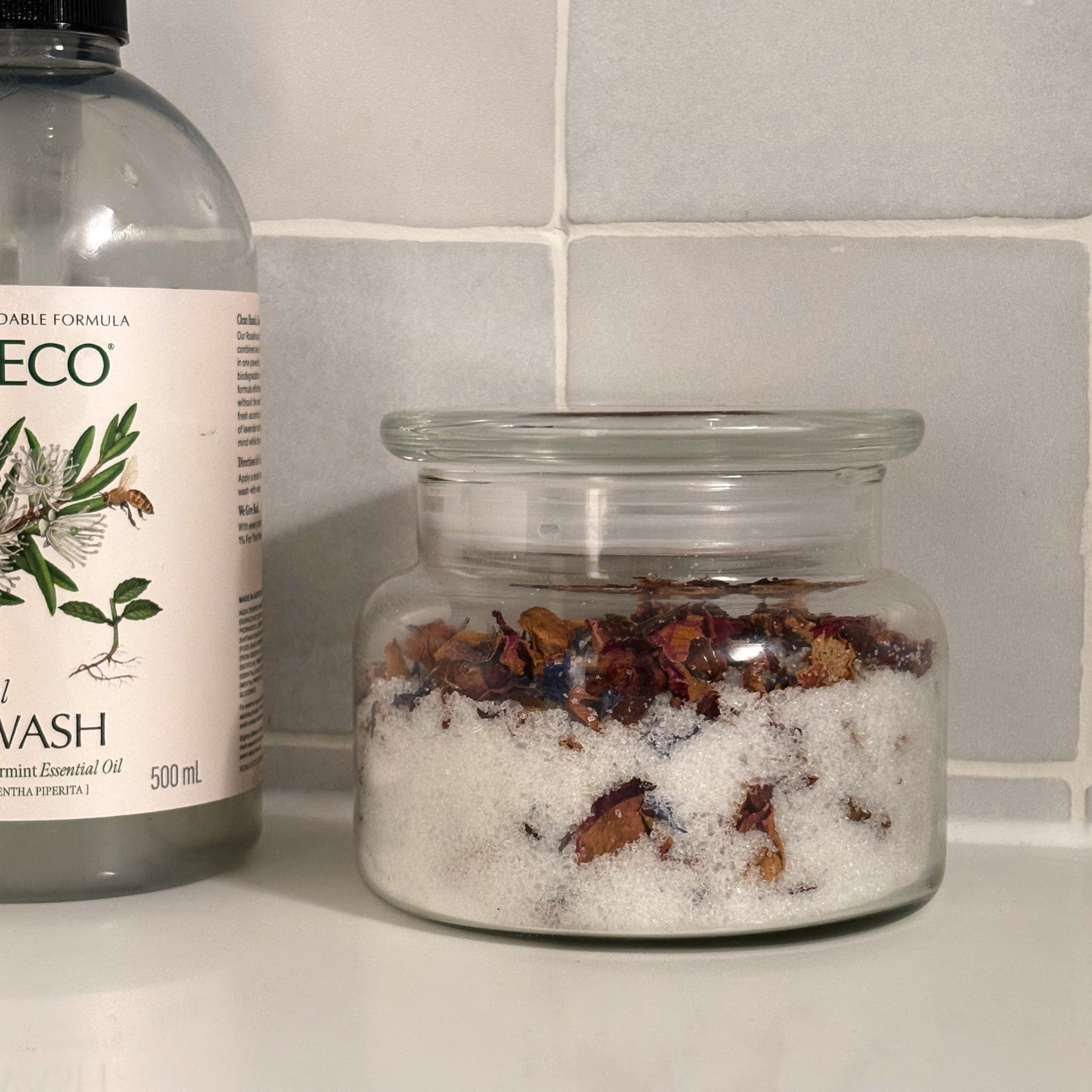 Homemade Bath Salts: One Hour, No Phone and What It Does for Your Body