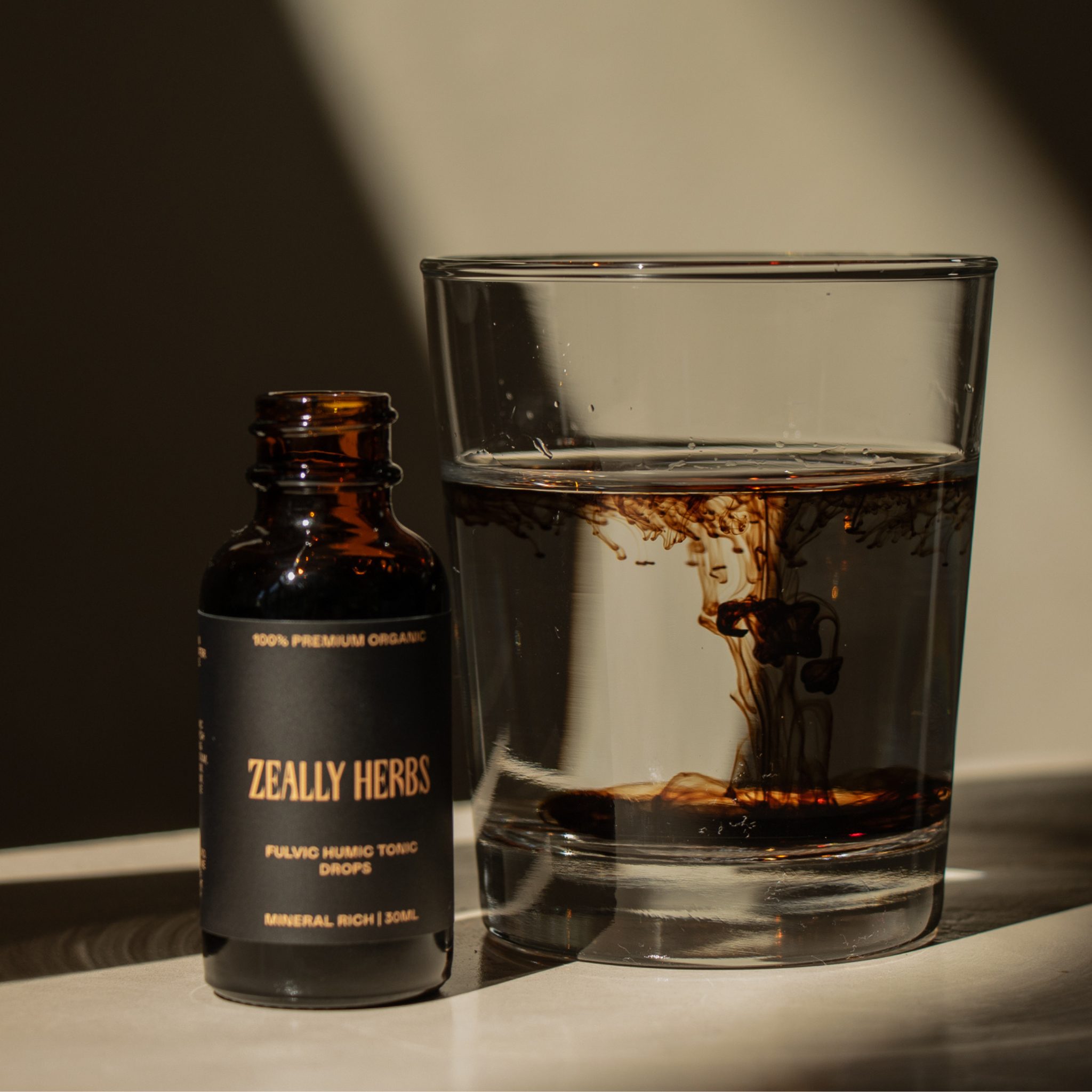 Fulvic Humic Acid | Bind, Hydrate, Replenish